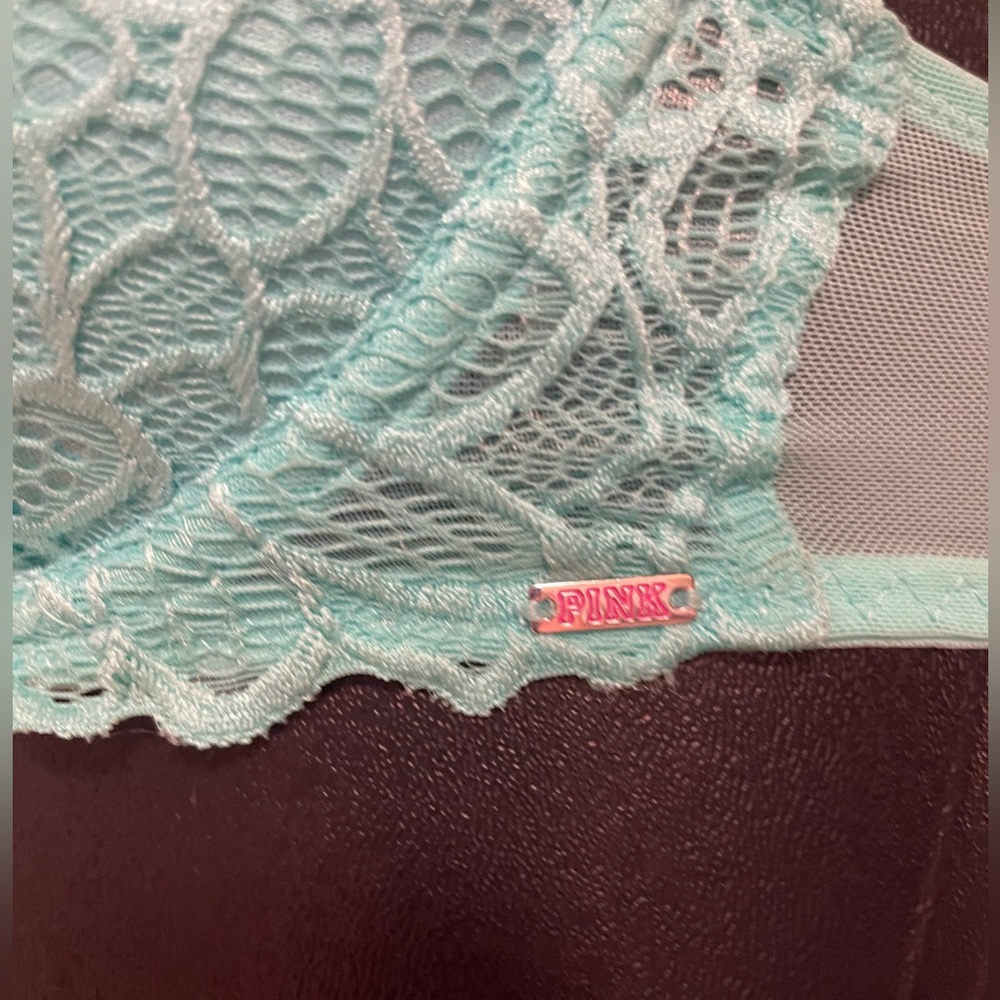 3 Victoria’s Secret/Pink Bra’s, Size 34 C - Picture 6 of 16